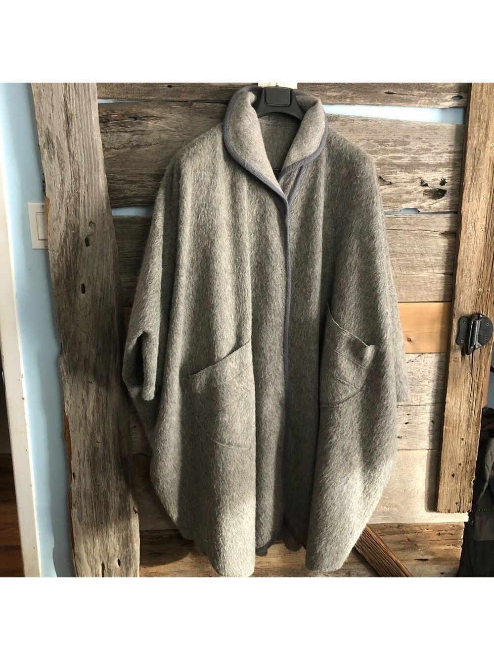 VINTAGE handmade grey wool cape plus size